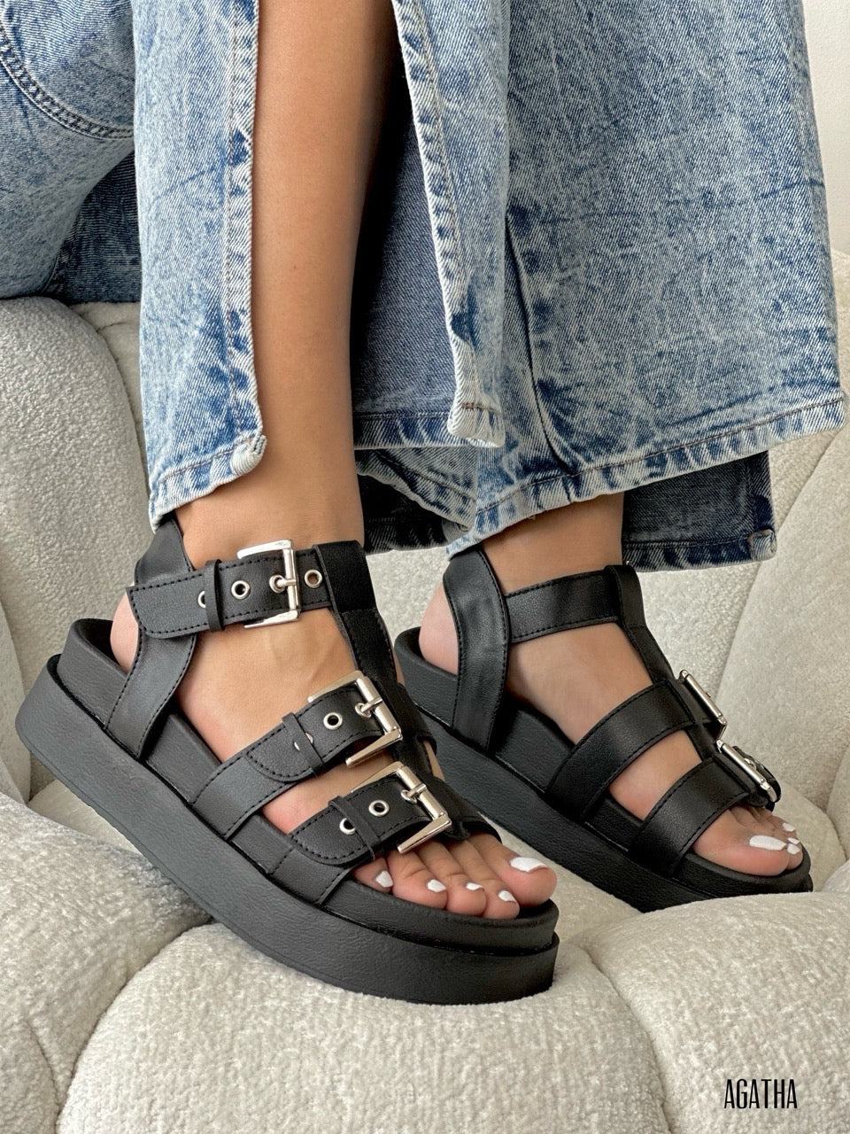 Descubre el Estilo y Elegancia en Cada Paso las sandalias Agatha