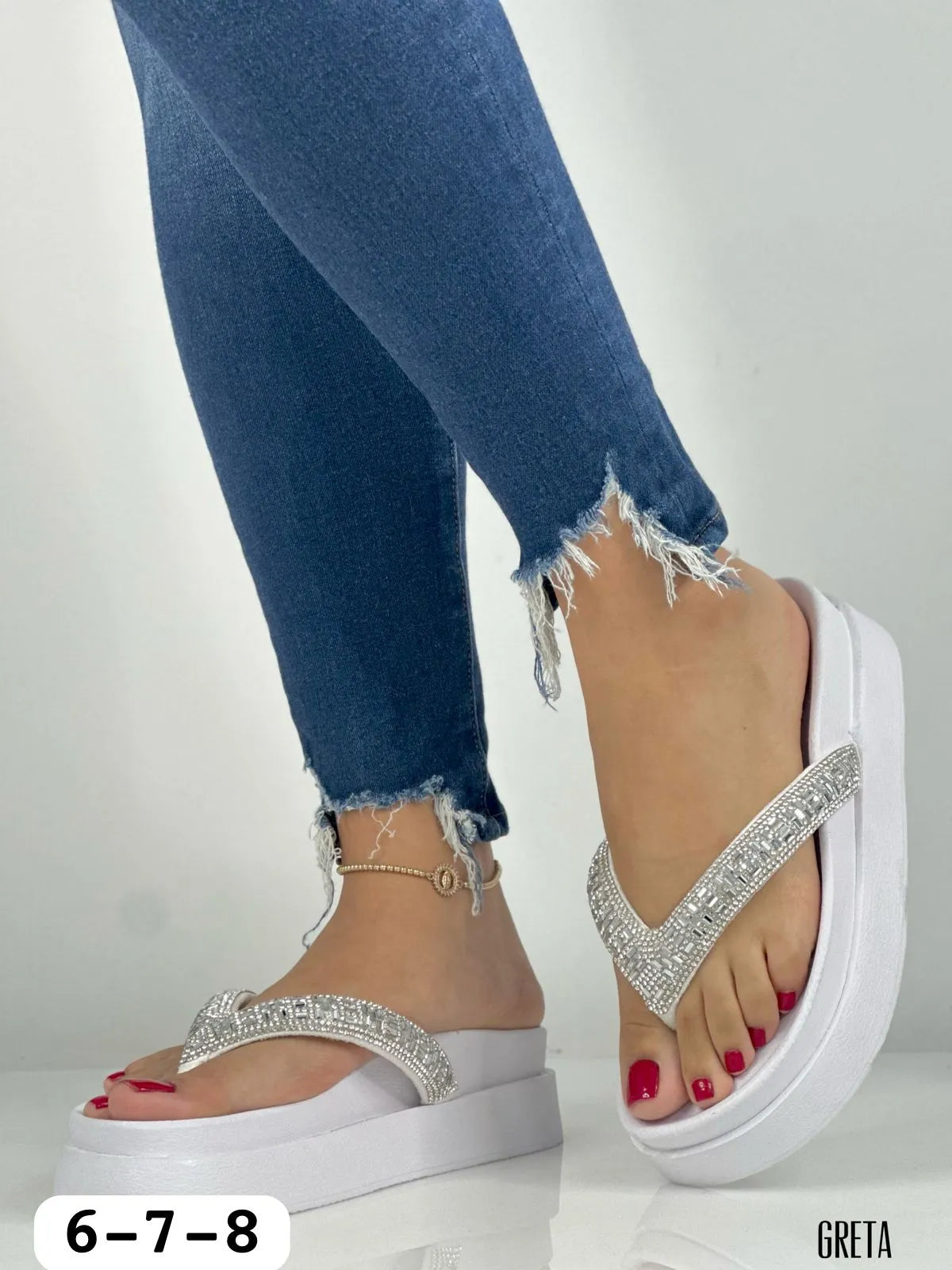 Descubre el Estilo y Elegancia en Cada Paso las sandalias Greta